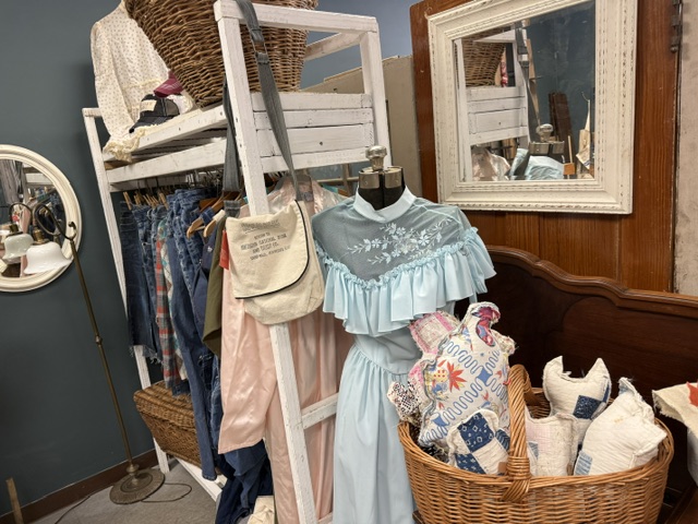 Vintage clothing at Rust & Luster